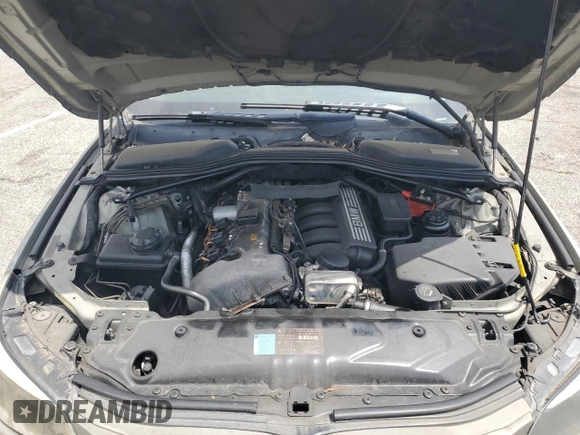 2007 BMW 5 Series 530i with VIN WBANE73537CM46172, listed as a Copart auction lot 54762505 with 111,597 mi miles and Clean title. Bid and sale history available at DreamBid. Image 11.