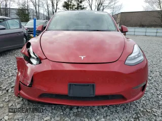 2022 Tesla Model Y Long Range z VIN 7SAYGDEE6NA019719, wystawiony jako Copart lot #52945125 z przebiegiem 9102 mil mil oraz Szkody całkowita. Historia ofert i sprzedaży dostępna na DreamBid. Obrazek 5.