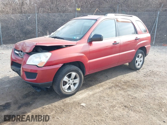 2009 Kia Sportage LX with VIN KNDJF724197558391, listed as a IAAI auction lot 41696362 with 170,555 mi miles. Bid and sale history available at carsss.com. Image 2.