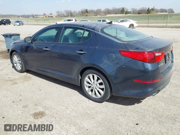 2015 Kia Optima LX z VIN 5XXGM4A7XFG451577, wystawiony jako IAAI lot #41771277 z przebiegiem 60 103 mil mil oraz . Historia ofert i sprzedaży dostępna na DreamBid. Obrazek 3.