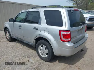 2011 Ford Escape XLT with VIN 1FMCU9D72BKB26103, listed as a IAAI auction lot 41927641 with 205,543 mi miles. Bid and sale history available at carsss.com. Image 3.