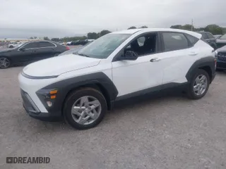 2025 Hyundai Kona SE with VIN KM8HA3AB3SU233511, listed as a IAAI auction lot 41592301 with 1,394 mi miles. Bid and sale history available at carsss.com. Image 2.