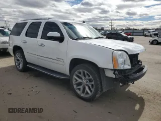 2011 GMC Yukon Denali with VIN 1GKS2EEF9BR257982, listed as a Copart auction lot 49911625 with 200,446 mi miles and Salvage Title. Bid and sale history available at carsss.com. Image 4.