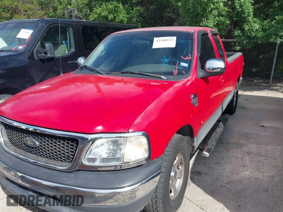 1999 Ford F-150 с VIN 1FTRX17W2XKB87467, выставлен на аукционе IAAI как лот 42308152 с пробегом 243 901 миль миль и . История ставок и продаж доступна на DreamBid. Изображение 6.