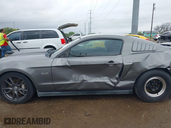 2011 Ford Mustang GT with VIN 1ZVBP8CF8B5148094, listed as a IAAI auction lot 41901160 with 161,658 mi miles. Bid and sale history available at carsss.com. Image 14.