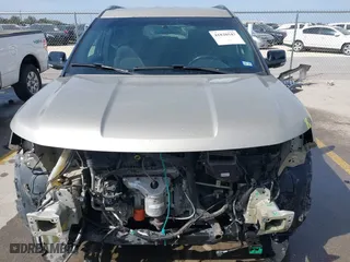 2017 Ford Explorer XLT with VIN 1FM5K8D81HGD05245, listed as a IAAI auction lot 41828547 with 104,881 mi miles. Bid and sale history available at carsss.com. Image 13.