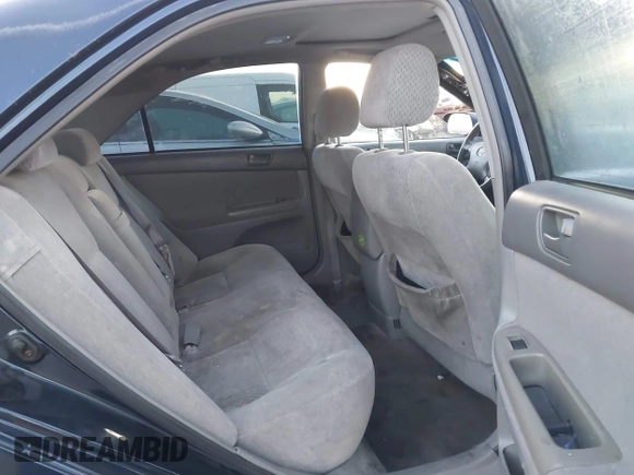 2004 Toyota Camry LE with VIN 4T1BE32K54U260916, listed as a IAAI auction lot 42052542 with 260,721 mi miles and . Bid and sale history available at carsss.com. Image 8.