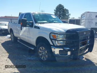 2011 Ford F-250 XL with VIN 1FT7X2B66BEC82061, listed as a IAAI auction lot 41835954 with 164,068 mi miles and . Bid and sale history available at DreamBid. Image 1.