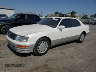 1995 Lexus LS 400 z VIN JT8UF22E8S0002519, wystawiony jako Copart lot #74289824 z przebiegiem 197 757 mil mil oraz Szkoda całkowita • Salvage title. Historia ofert i sprzedaży dostępna na DreamBid. Obrazek 1.