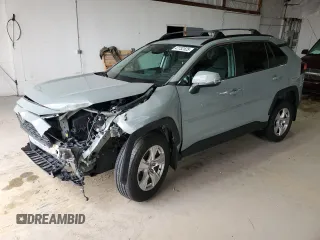 2021 Toyota RAV4 XLE with VIN 2T3P1RFV2MW189853, listed as a Copart auction lot 47732525 with 115,049 mi miles and Salvage Title. Bid and sale history available at carsss.com. Image 1.