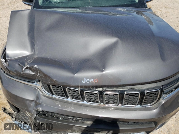 2023 Jeep Grand Cherokee Limited z VIN 1C4RJJBG8P8101321, wystawiony jako Copart lot #48723865 z przebiegiem 33 062 mil mil oraz Szkoda całkowita • Salvage title. Historia ofert i sprzedaży dostępna na DreamBid. Obrazek 13.