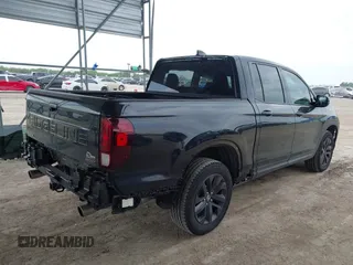 2024 Honda Ridgeline Sport z VIN 5FPYK3F18RB020114, wystawiony jako IAAI lot #41915968 z przebiegiem 3 666 mil mil oraz . Historia ofert i sprzedaży dostępna na DreamBid. Obrazek 4.