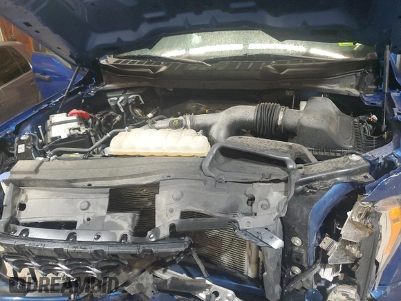 2022 Ford F-150 XL z VIN 1FTEX1EP7NFC10239, wystawiony jako Copart lot #57776525 z przebiegiem 46 980 mil mil oraz Szkoda całkowita • Salvage title. Historia ofert i sprzedaży dostępna na DreamBid. Obrazek 11.