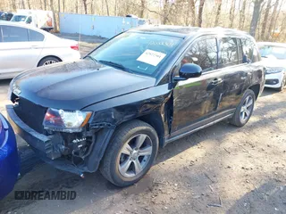 2017 Jeep Compass High Altitude z VIN 1C4NJDEB4HD109831, wystawiony jako IAAI lot #42022301 z przebiegiem 125 148 mil mil oraz . Historia ofert i sprzedaży dostępna na DreamBid. Obrazek 2.