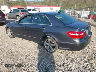 2012 Mercedes-Benz E 350 Luxury with VIN WDDHF8JBXCA621167, listed as a IAAI auction lot 41952597 with 92,498 mi miles and . Bid and sale history available at carsss.com. Image 3.