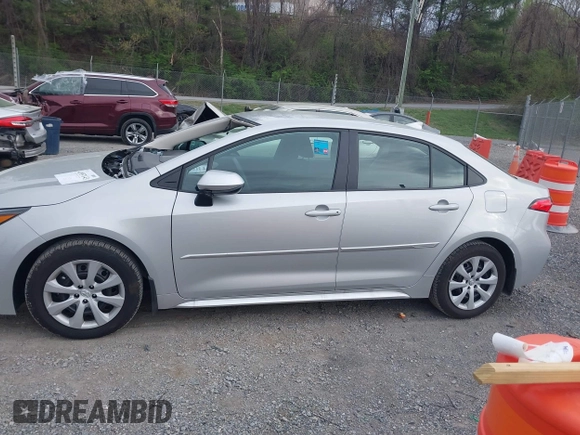 2024 Toyota Corolla LE with VIN 5YFB4MDE8RP191325, listed as a IAAI auction lot 41957143 with 4,943 mi miles. Bid and sale history available at carsss.com. Image 14.