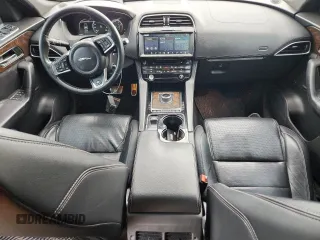 2017 Jaguar F-Pace 35t R-Sport with VIN SADCL2BV4HA097710, listed as a Copart auction lot 61068995 with 131,827 mi miles and Salvage title. Bid and sale history available at DreamBid. Image 8.