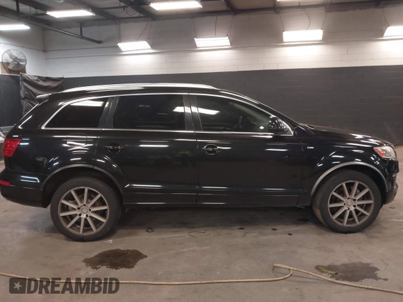 2008 Audi Q7 Premium Plus with VIN WA1EY74L58D068546, listed as a IAAI auction lot 41433997 with 113,533 mi miles and . Bid and sale history available at DreamBid. Image 14.