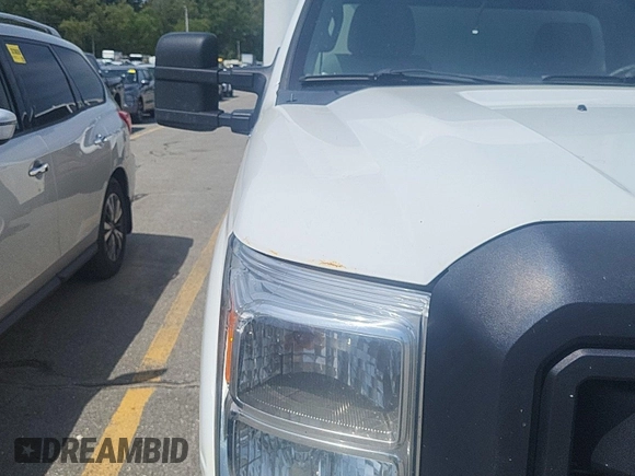 2013 Ford F-250 XL z VIN 1FDBF2B68DEB48275, wystawiony jako IAAI lot #42512434 z przebiegiem 434 130 mil mil oraz . Historia ofert i sprzedaży dostępna na DreamBid. Obrazek 29.