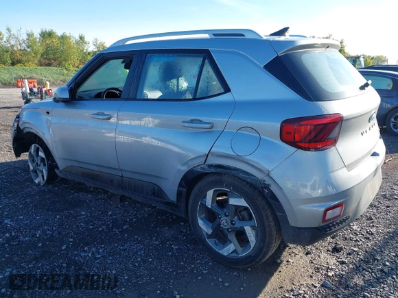 2022 Hyundai Venue SEL with VIN KMHRC8A35NU133080, listed as a IAAI auction lot 40300938 with 95,510 mi miles and . Bid and sale history available at DreamBid. Image 3.