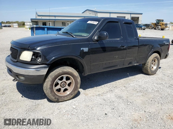 2003 Ford F-150 XL z VIN 2FTRX18W83CB15153, wystawiony jako Copart lot #52976575 z przebiegiem Nie podano mil oraz Szkoda całkowita • Salvage title. Historia ofert i sprzedaży dostępna na DreamBid. Obrazek 1.