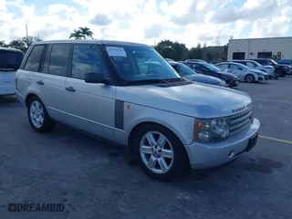 2004 Land Rover Range Rover HSE with VIN SALME11484A146195, listed as a IAAI auction lot 41533764 with 57,781 mi miles. Bid and sale history available at carsss.com. Image 1.