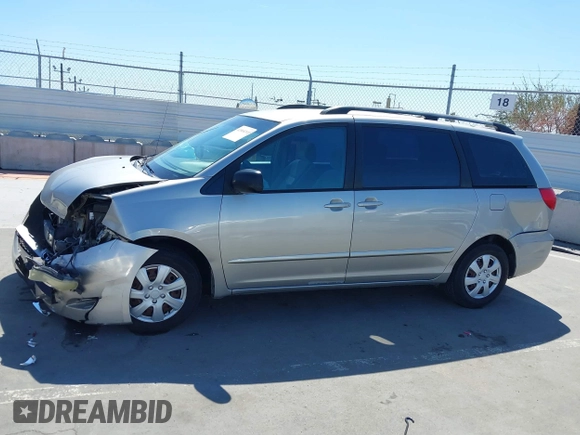 2006 Toyota Sienna CE with VIN 5TDZA23C56S394137, listed as a IAAI auction lot 41868249 with 192,819 mi miles. Bid and sale history available at carsss.com. Image 14.
