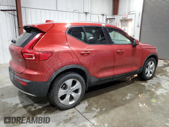 2020 Volvo XC40 Momentum z VIN YV4162UK9L2276791, wystawiony jako Copart lot #87115964 z przebiegiem 43 704 mil mil oraz Szkoda całkowita • Salvage title. Historia ofert i sprzedaży dostępna na DreamBid. Obrazek 3.