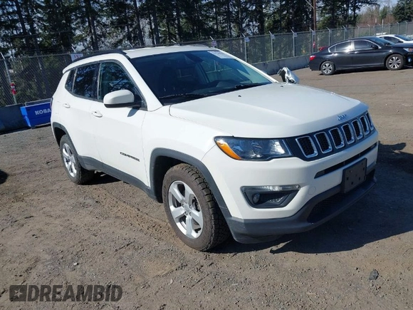 2020 Jeep Compass Latitude with VIN 3C4NJDBB8LT132715, listed as a IAAI auction lot 41756399 with 971 mi miles and . Bid and sale history available at carsss.com. Image 1.