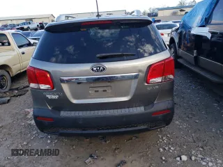 2013 Kia Sorento EX with VIN 5XYKU3A29DG387534, listed as a Copart auction lot 49912305 with 157,204 mi miles and Clean Title. Bid and sale history available at carsss.com. Image 6.