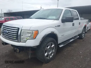 2011 Ford F-150 XLT with VIN 1FTFW1ET0BFC16366, listed as a IAAI auction lot 41902587 with 185,866 mi miles. Bid and sale history available at carsss.com. Image 17.