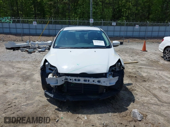 2014 Ford Focus SE with VIN 1FADP3F20EL265892, listed as a IAAI auction lot 41984052 with 86,865 mi miles and . Bid and sale history available at carsss.com. Image 6.