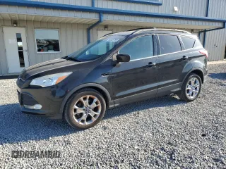 2014 Ford Escape SE with VIN 1FMCU0GX7EUB42975, listed as a Copart auction lot 52605765 with 138,523 mi miles and Salvage Title. Bid and sale history available at DreamBid. Image 1.