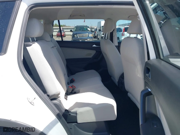 2021 Volkswagen Tiguan S with VIN 3VV1B7AX1MM010320, listed as a IAAI auction lot 41851472 with 45,526 mi miles. Bid and sale history available at carsss.com. Image 8.