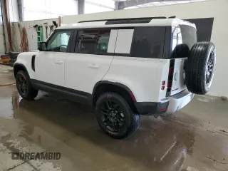 2025 Land Rover Defender S z VIN SALEJ7EX8S2393246, wystawiony jako Copart lot #62061835 z przebiegiem Nie podano mil oraz Szkoda całkowita • Salvage title. Historia ofert i sprzedaży dostępna na DreamBid. Obrazek 2.