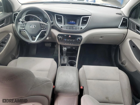 2016 Hyundai Tucson SE with VIN KM8J33A4XGU190502, listed as a Copart auction lot 48377965 with 113,942 mi miles and Clean Title. Bid and sale history available at carsss.com. Image 8.