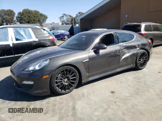 2012 Porsche Panamera S z VIN WP0AB2A70CL060210, wystawiony jako Copart lot #75267644 z przebiegiem 99 227 mil mil oraz Szkoda całkowita • Salvage title. Historia ofert i sprzedaży dostępna na DreamBid. Obrazek 1.