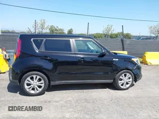 2015 Kia Soul + with VIN KNDJP3A51F7175417, listed as a IAAI auction lot 41996688 with 179,192 mi miles. Bid and sale history available at carsss.com. Image 13.