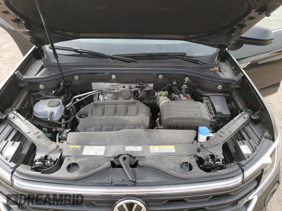 2024 Volkswagen Atlas SE with VIN 1V2LE2CA7RC210281, listed as a Copart auction lot 78423614 with 9,363 mi miles and Salvage title. Bid and sale history available at DreamBid. Image 12.