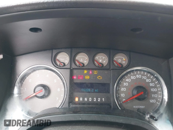 2009 Ford F-150 XL z VIN 1FTRW12819FA59776, wystawiony jako IAAI lot #42045179 z przebiegiem 193 228 mil mil oraz . Historia ofert i sprzedaży dostępna na DreamBid. Obrazek 15.