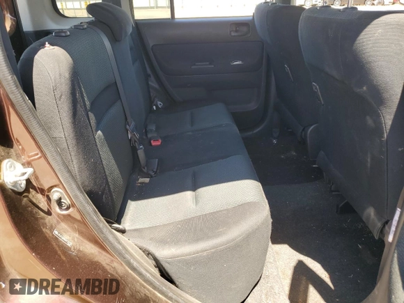 2006 Scion xB with VIN JTLKT324X64122775, listed as a Copart auction lot 61652764 with 257,292 mi miles and Salvage Title. Bid and sale history available at carsss.com. Image 10.