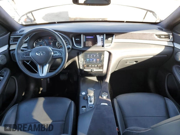 2019 Infiniti QX50 LUXE with VIN 3PCAJ5M15KF128241, listed as a Copart auction lot 40190353 with 36,153 mi miles. Bid and sale history available at carsss.com. Image 8.