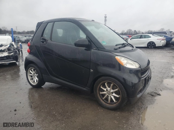 2009 Smart fortwo Passion with VIN WMEEK31X59K270597, listed as a Copart auction lot 43187955 with 67,842 mi miles and Clean Title. Bid and sale history available at carsss.com. Image 4.