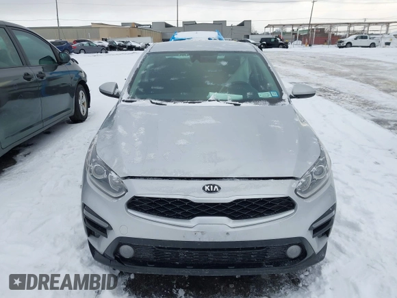2021 Kia Forte LXS with VIN 3KPF24ADXME405132, listed as a IAAI auction lot 41532767 with 31,793 mi miles. Bid and sale history available at carsss.com. Image 12.