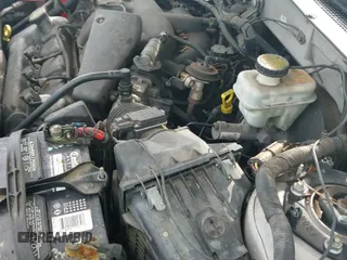 2006 Ford Escape с VIN 1FMYUO3106KC43893, выставлен на аукционе IAAI как лот 41510345 с пробегом 182 656 миль миль и . История ставок и продаж доступна на DreamBid. Изображение 19.