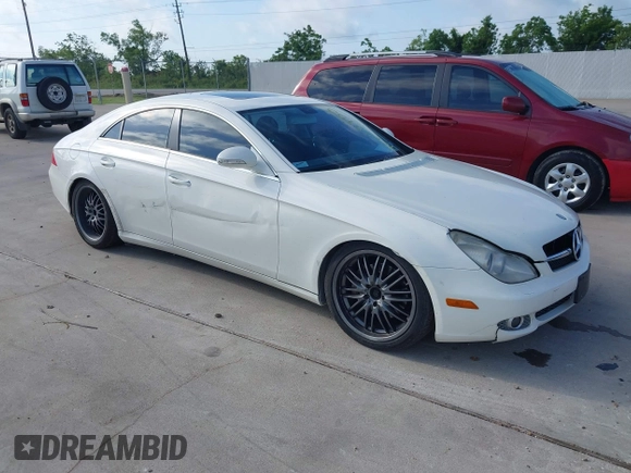 2006 Mercedes-Benz CLS 500 with VIN WDDDJ75XX6A017958, listed as a IAAI auction lot 42255953 with 169,538 mi miles and . Bid and sale history available at DreamBid. Image 1.