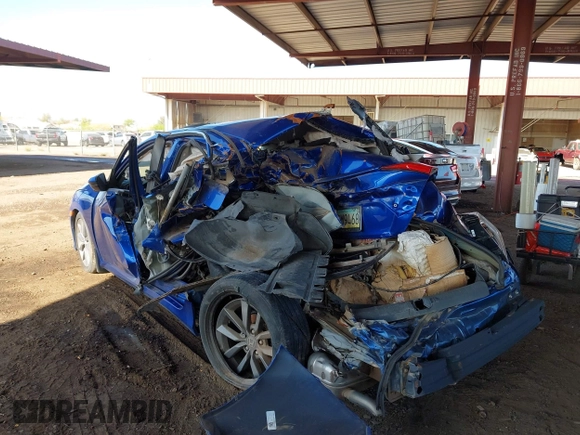 2019 Honda Civic Sedan EX with VIN 19XFC1F33KE015207, listed as a IAAI auction lot 41915985 with 1 mi miles. Bid and sale history available at carsss.com. Image 3.