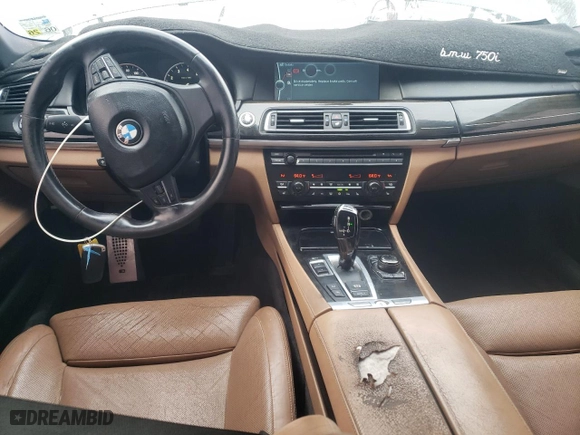 2011 BMW 7 Series 750i with VIN WBAKA8C5XBCY37073, listed as a Copart auction lot 76238914 with 129,493 mi miles and Clean Title. Bid and sale history available at carsss.com. Image 8.