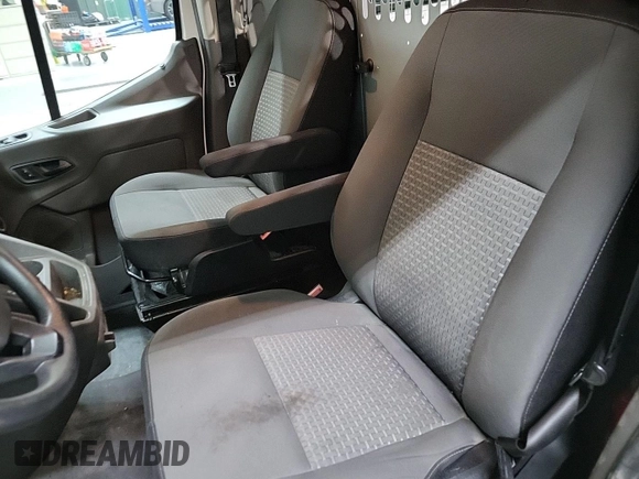 2020 Ford Transit Cargo с VIN 1FTBR1Y85LKB79546, выставлен на аукционе IAAI как лот 42521085 с пробегом 94 864 миль миль и . История ставок и продаж доступна на DreamBid. Изображение 21.