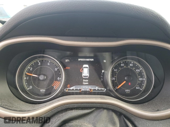 2015 Jeep Cherokee Limited with VIN 1C4PJLDB7FW701648, listed as a Copart auction lot 49612655 with 118,760 mi miles and Salvage Title. Bid and sale history available at DreamBid. Image 9.